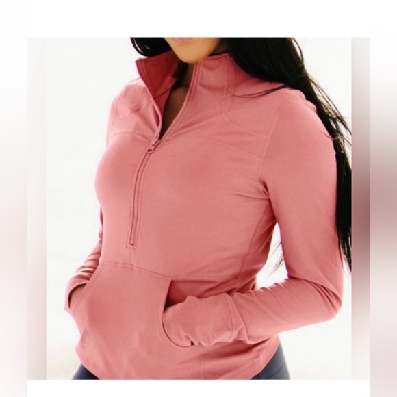 Zyia Active Top - Picture 12 of 14